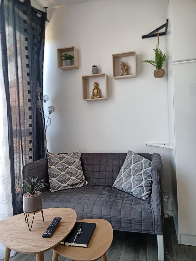 cosy STUDIO 4 personnes, proche mer et commerce 0 chambre Le Grau-du-Roi Extérieur photo